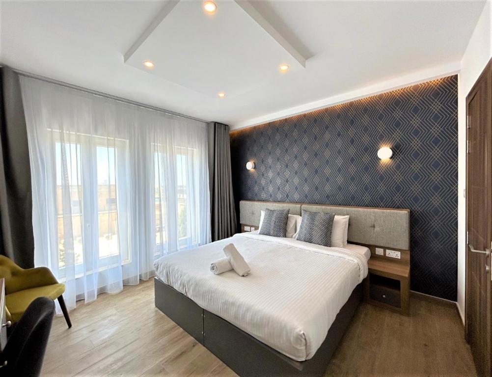 Tritoni Valletta Boutique Hotel — Floriana, near Valletta, Malta